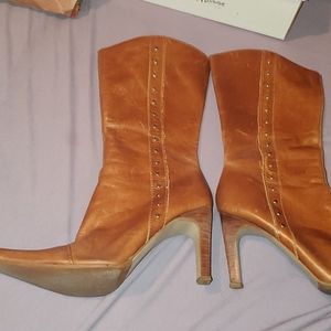Steve Madden tan leather heel boots